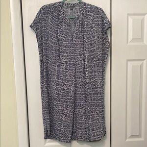 Vince 100% Silk Printed Tunic Dress size Medium